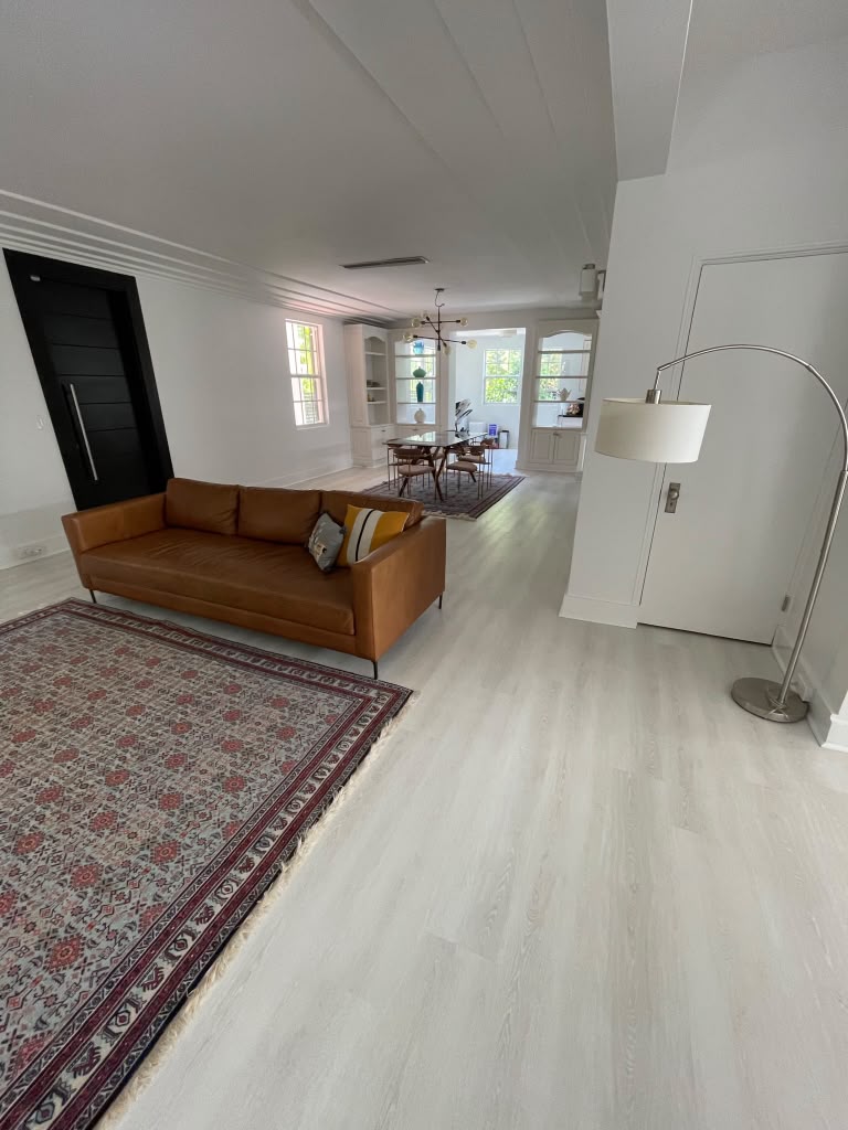 Vinyl floor installation